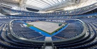 为什么职业玩家更爱弃牌？（职业玩家为何更常选择弃牌？）