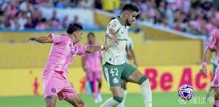 世俱杯死亡之组首秀!数据：巴黎华丽进攻破马竞